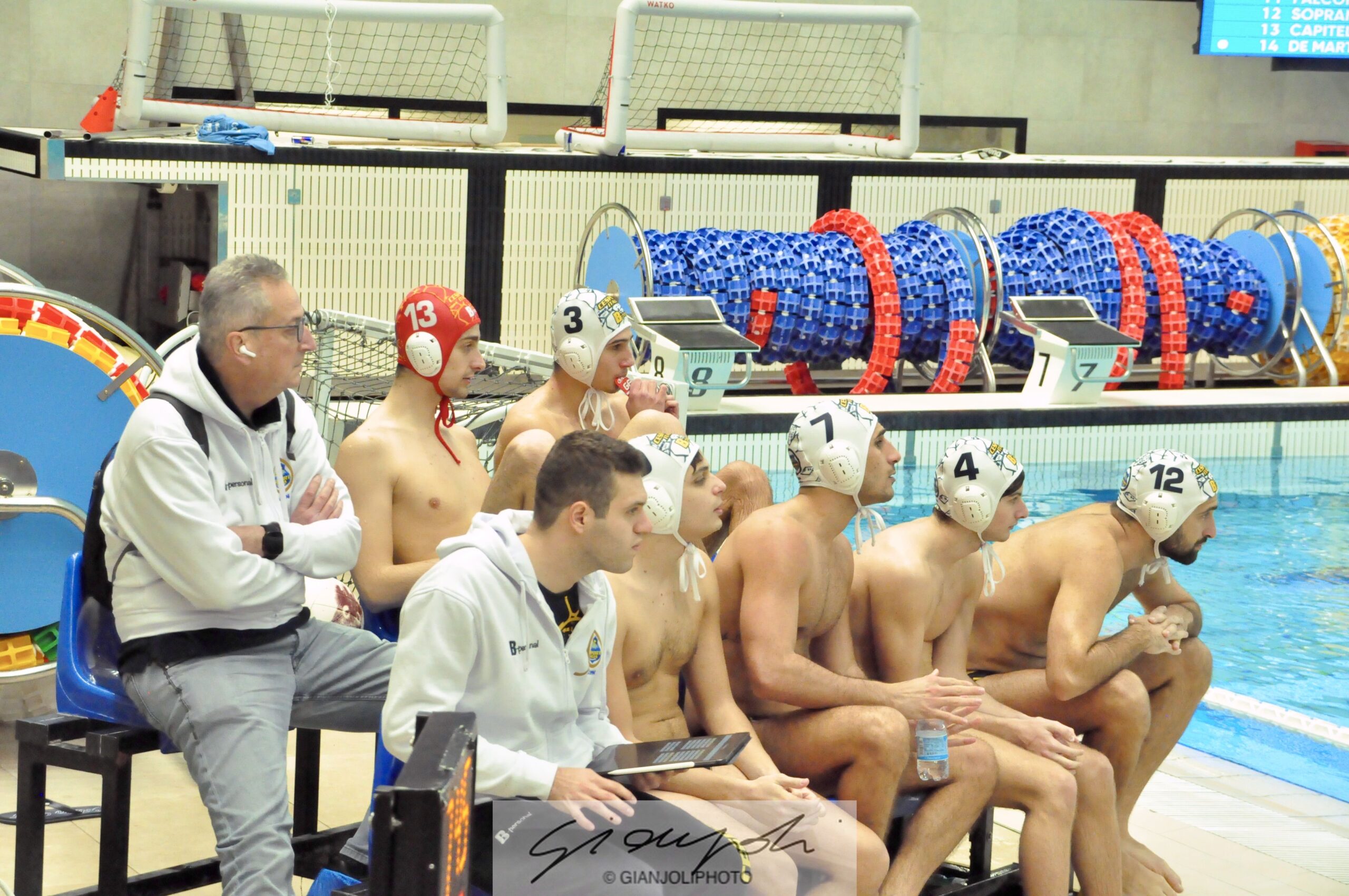 La Klimatica Cesport Italia deve arrendersi al Nuoto 2000: alla Scandone termina 13-10